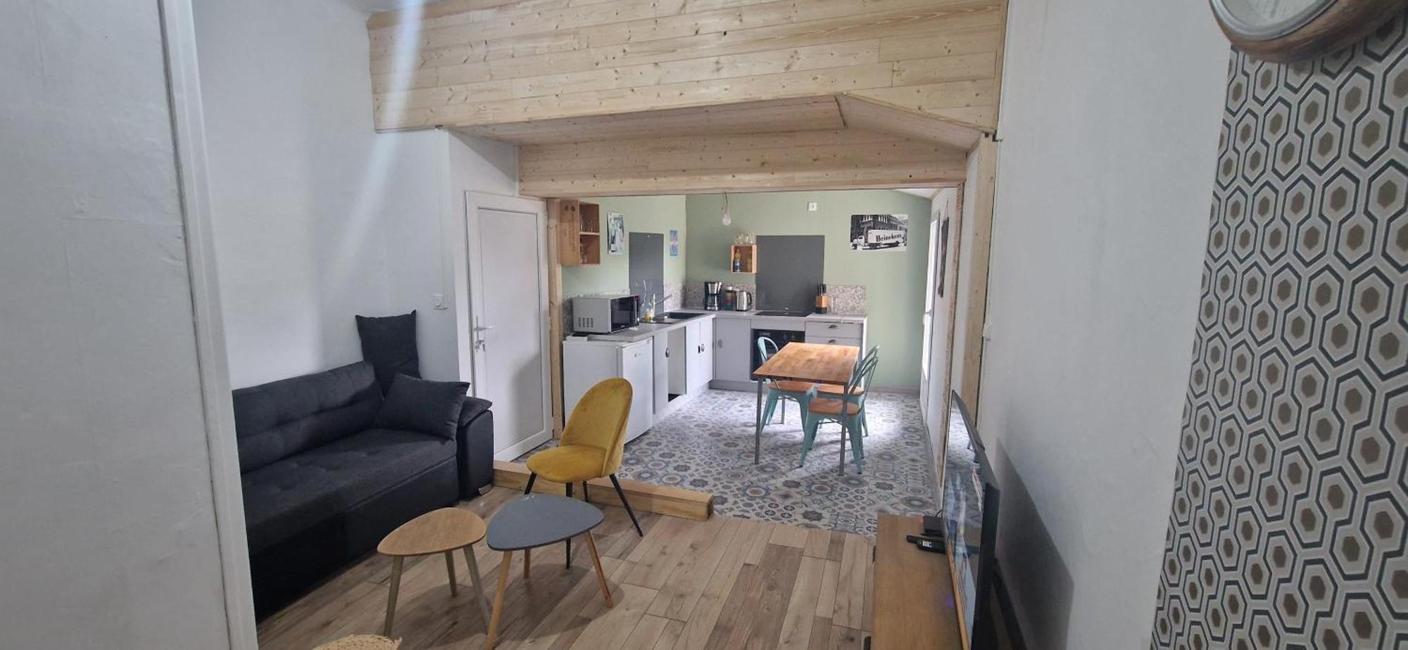 Le Tillois Tilly-sur-Seulles Luaran gambar